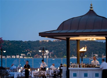 Four Seasons Hotels & Resorts  Forbes Travel Guide Tarafından İkinci Kez Ödüllendirildi.